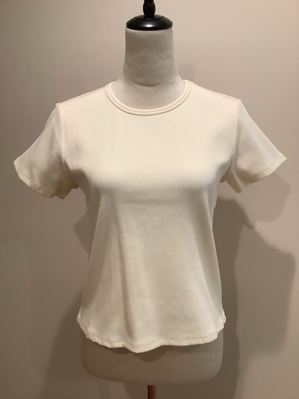 House Of Harlow 1960 Ivory Short Sleeve Knit Top Size M, NWT $118